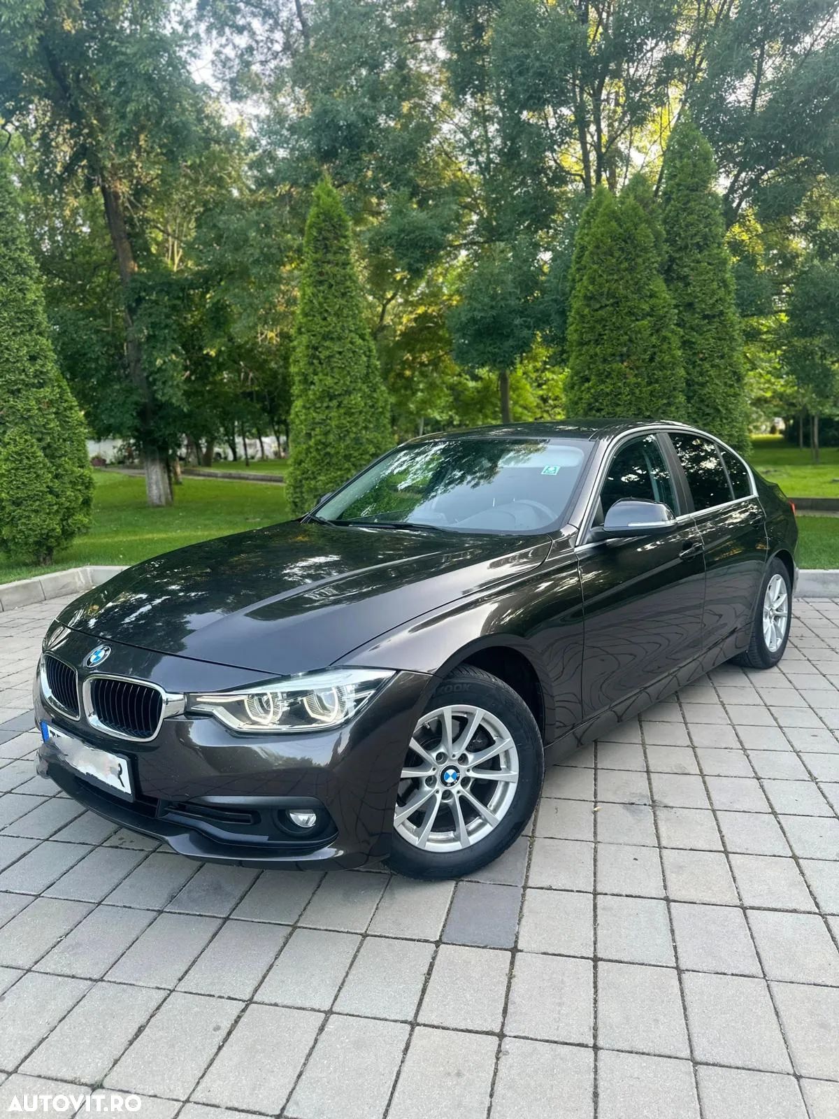 BMW Seria 3 316d - 1