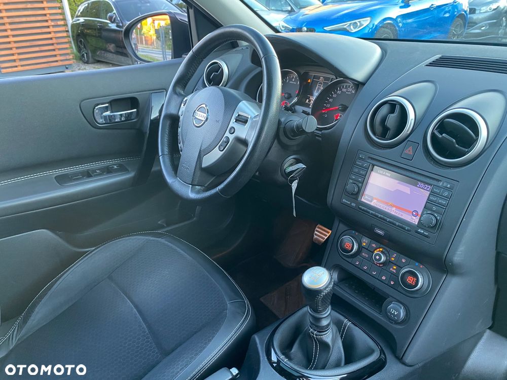 Nissan Qashqai 2.0 360 - 26