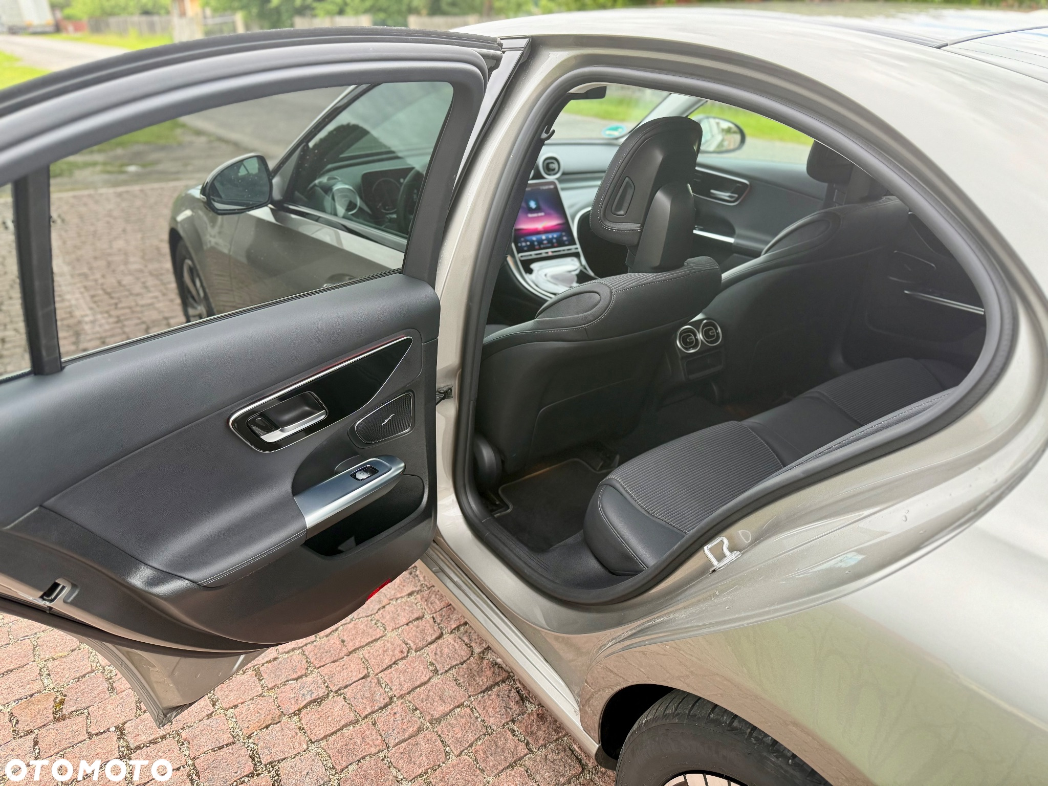 Mercedes-Benz Klasa C 200 mHEV Avantgarde - 33