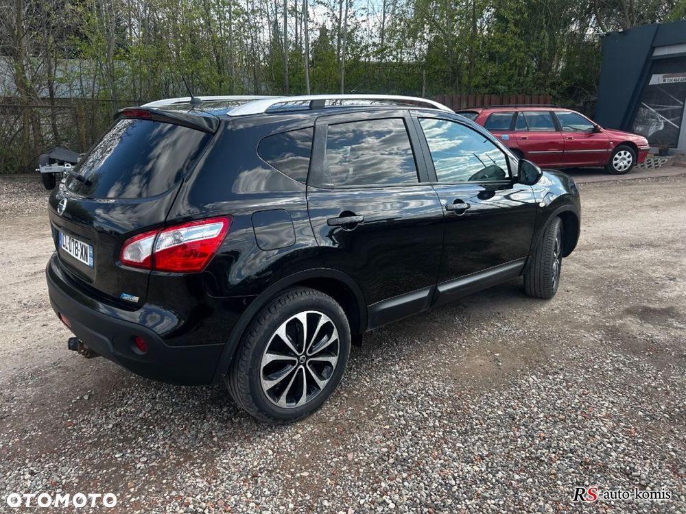 Nissan Qashqai - 12
