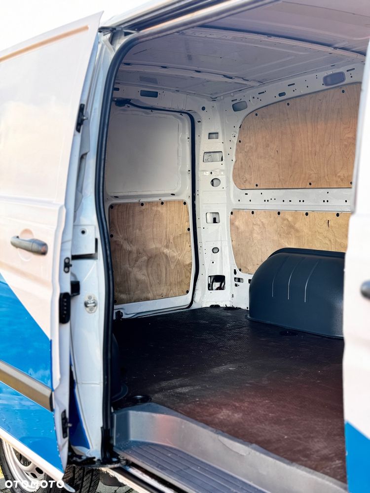 Mercedes-Benz Vito - 16