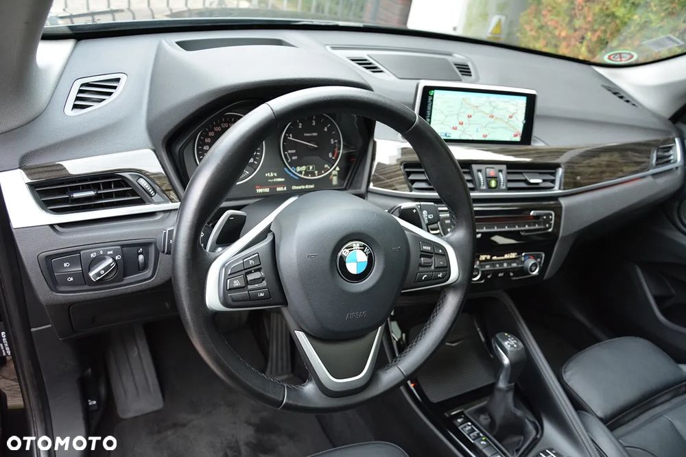 BMW X1 xDrive20d xLine - 24
