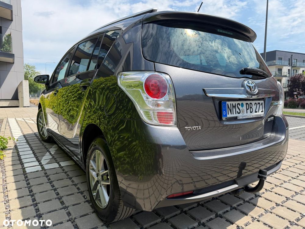 Toyota Verso 1.8 5-Sitzer Edition-S - 5