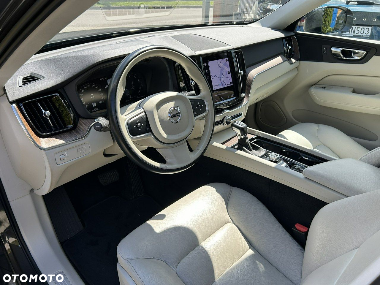 Volvo XC 60 T5 Momentum - 15