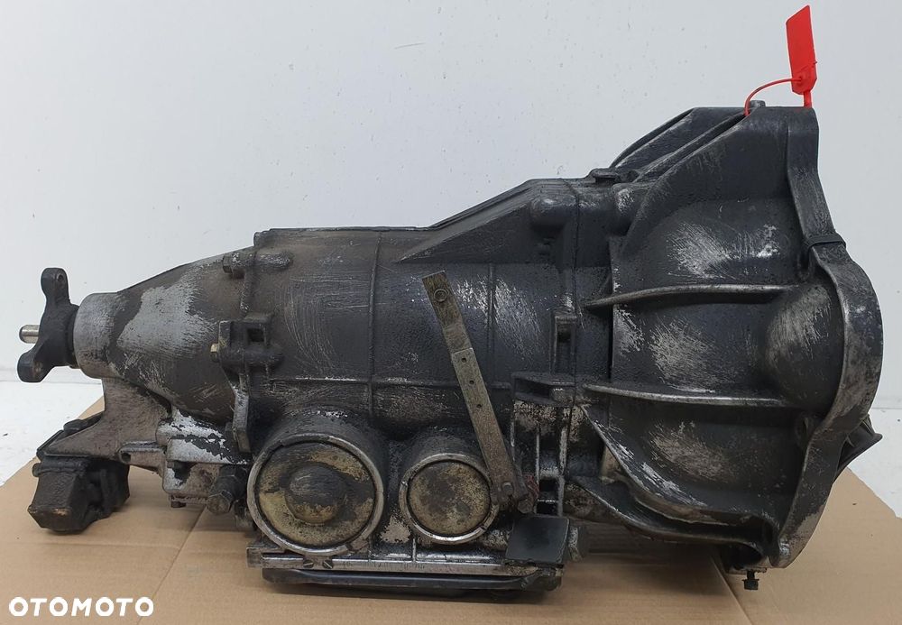 SKRZYNIA BIEGÓW 115270 AUTOMAT MERCEDES W115 W123 3.0 D - 1