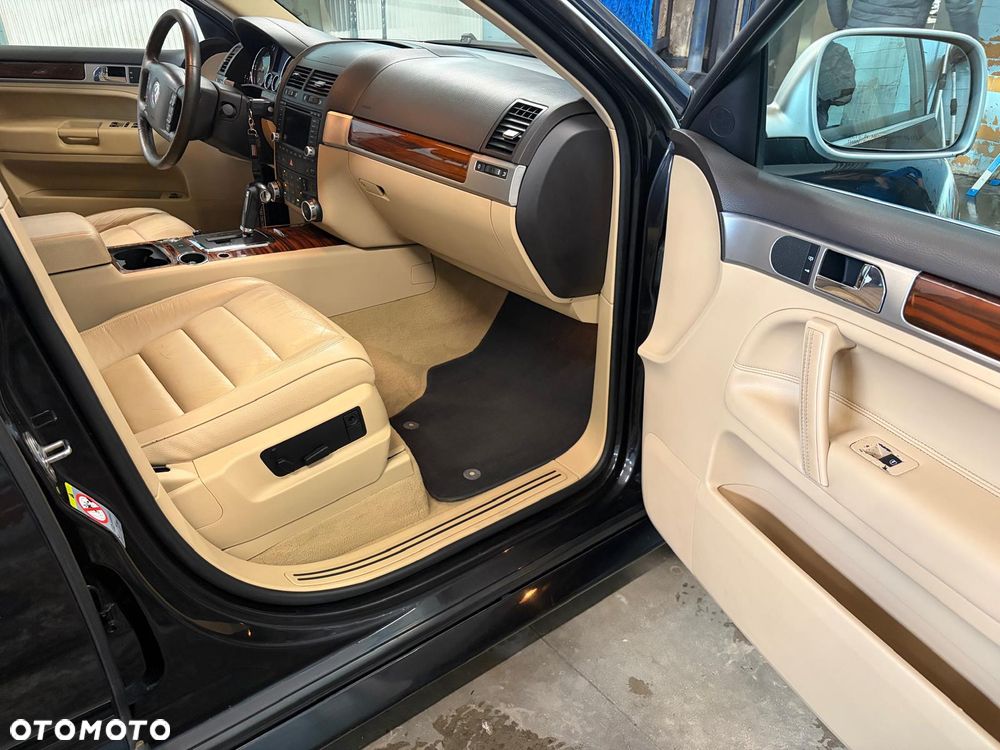 Volkswagen Touareg 3.0 V6 TDI Tiptr - 2