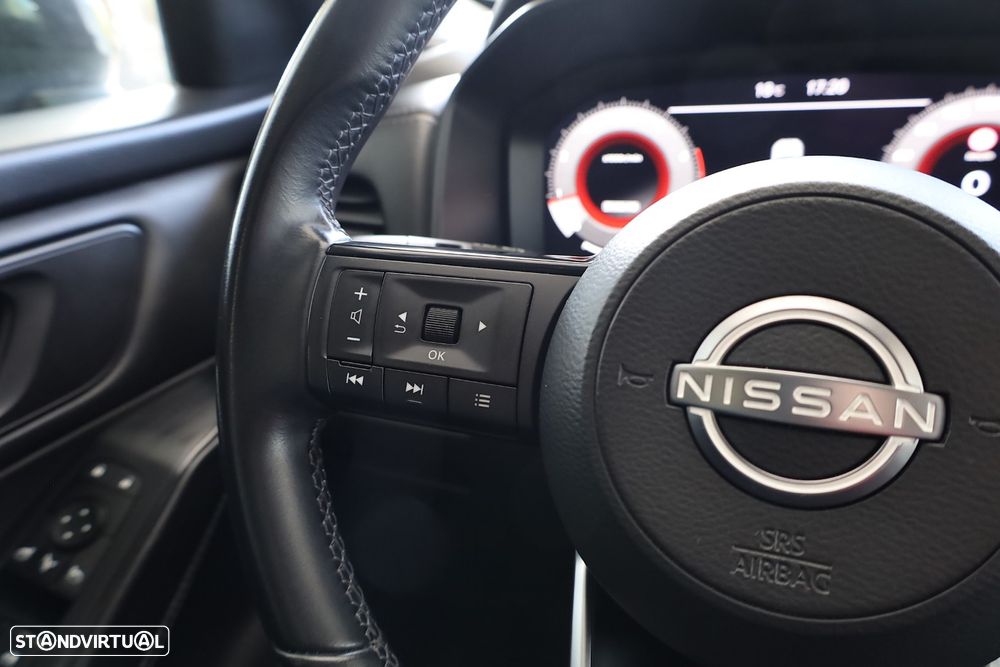 Nissan Qashqai 1.3 DIG-T N-Connecta - 20