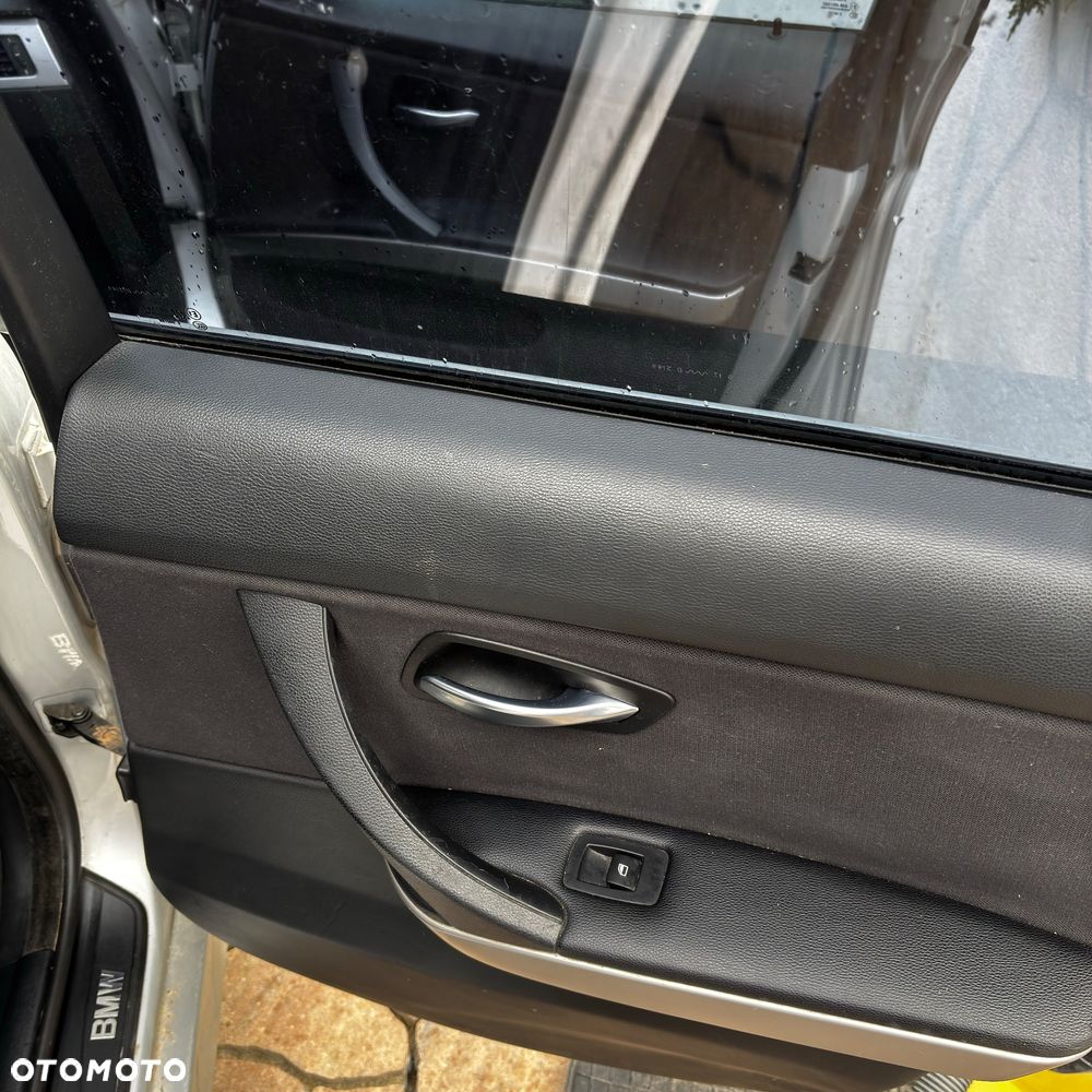 BMW Seria 3 - 18