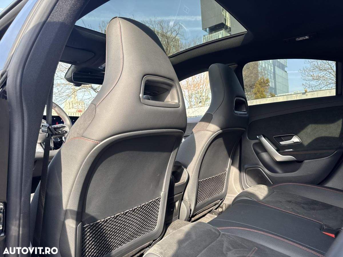 Mercedes-Benz CLA 250 e Coupe - 17