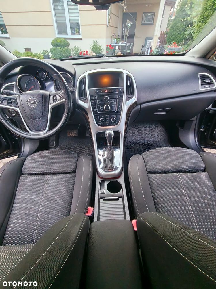 Opel Astra 1.6 T Sport - 10