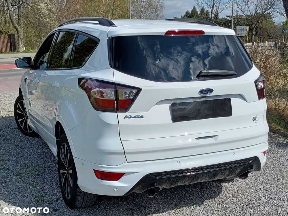 Ford Kuga 2.0 TDCi 4x2 ST-Line - 10