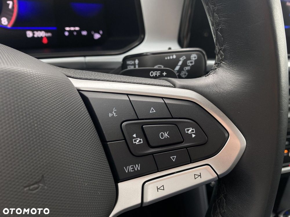 Volkswagen T-Roc - 15