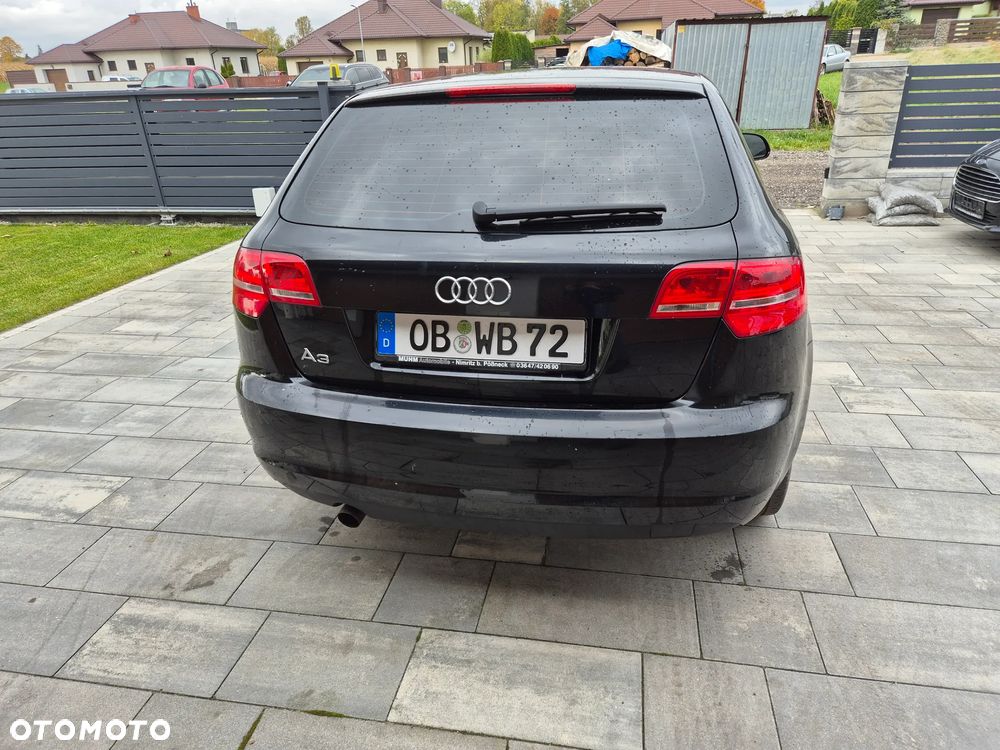 Audi A3 Sportback 1.6 Attraction - 5