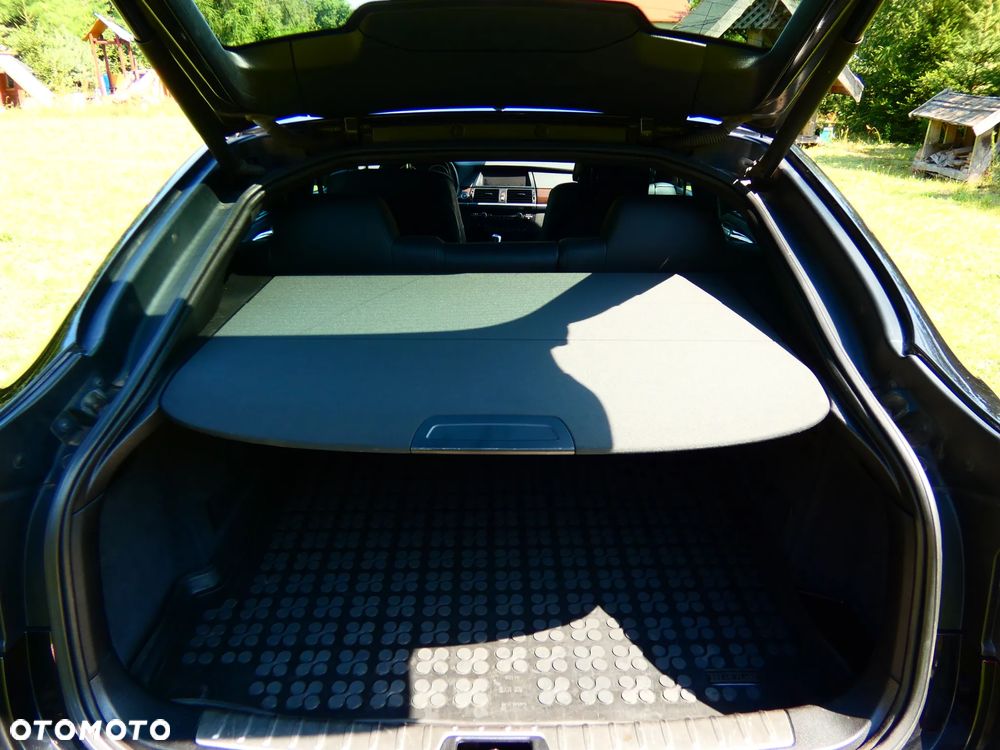 BMW X6 - 25