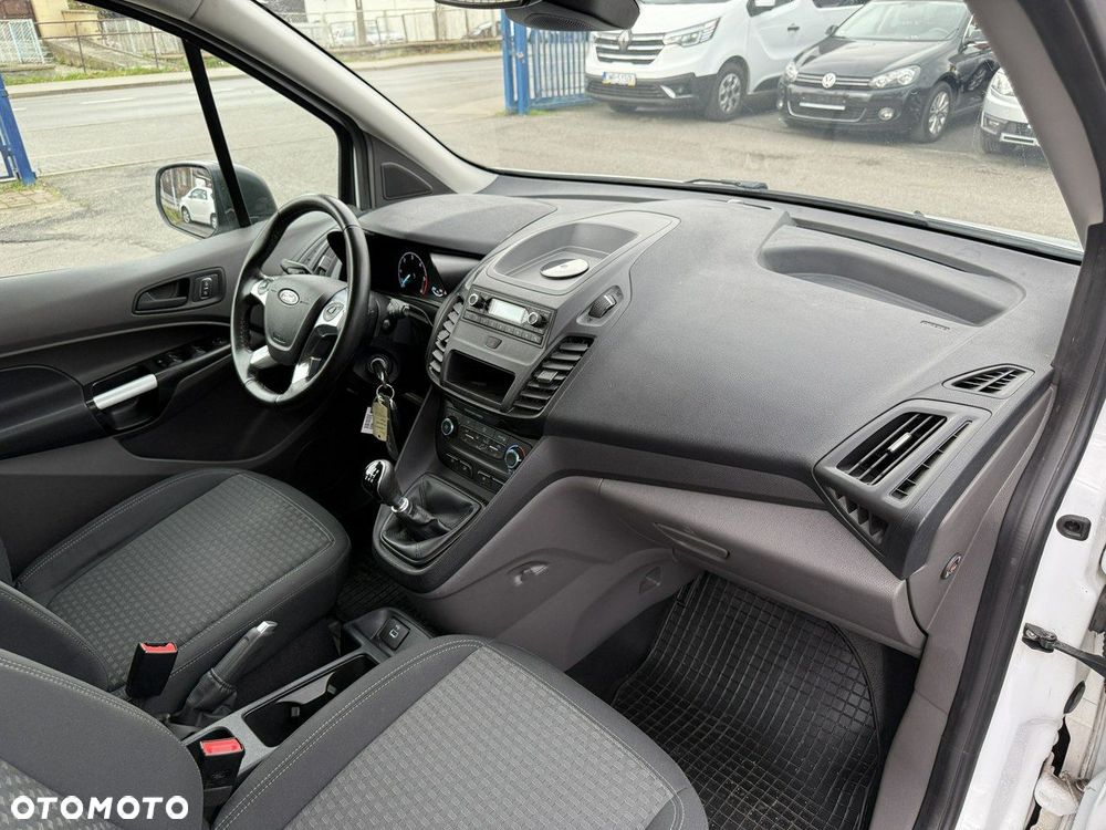 Ford Tourneo Connect 1.5 EcoBlue Start-Stop Titanium - 25