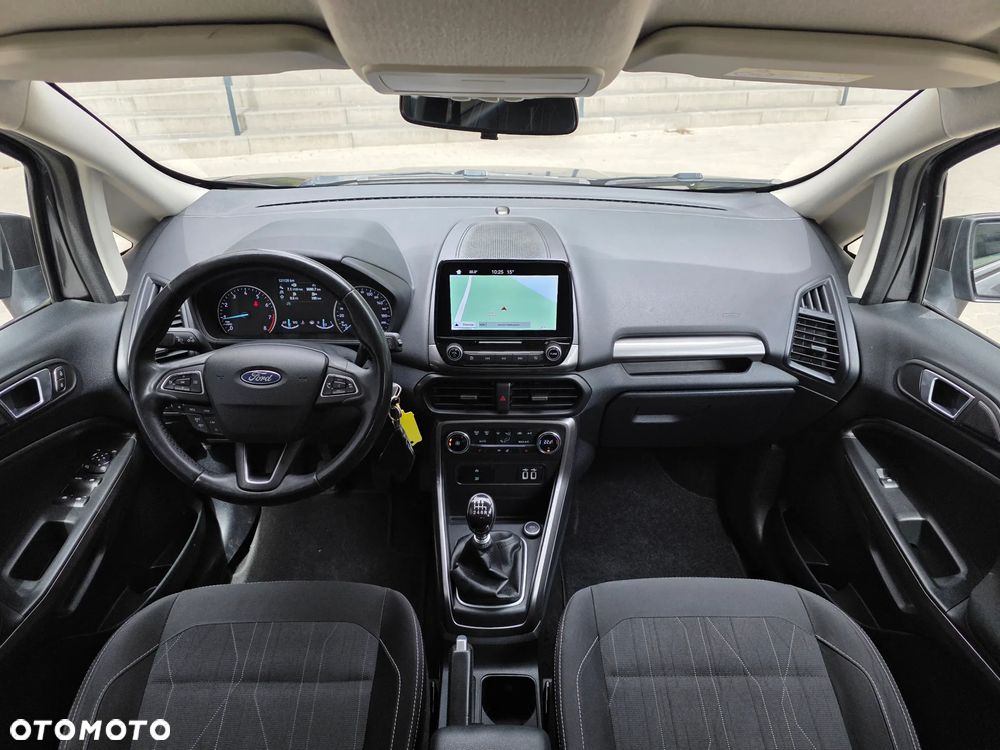 Ford EcoSport - 36