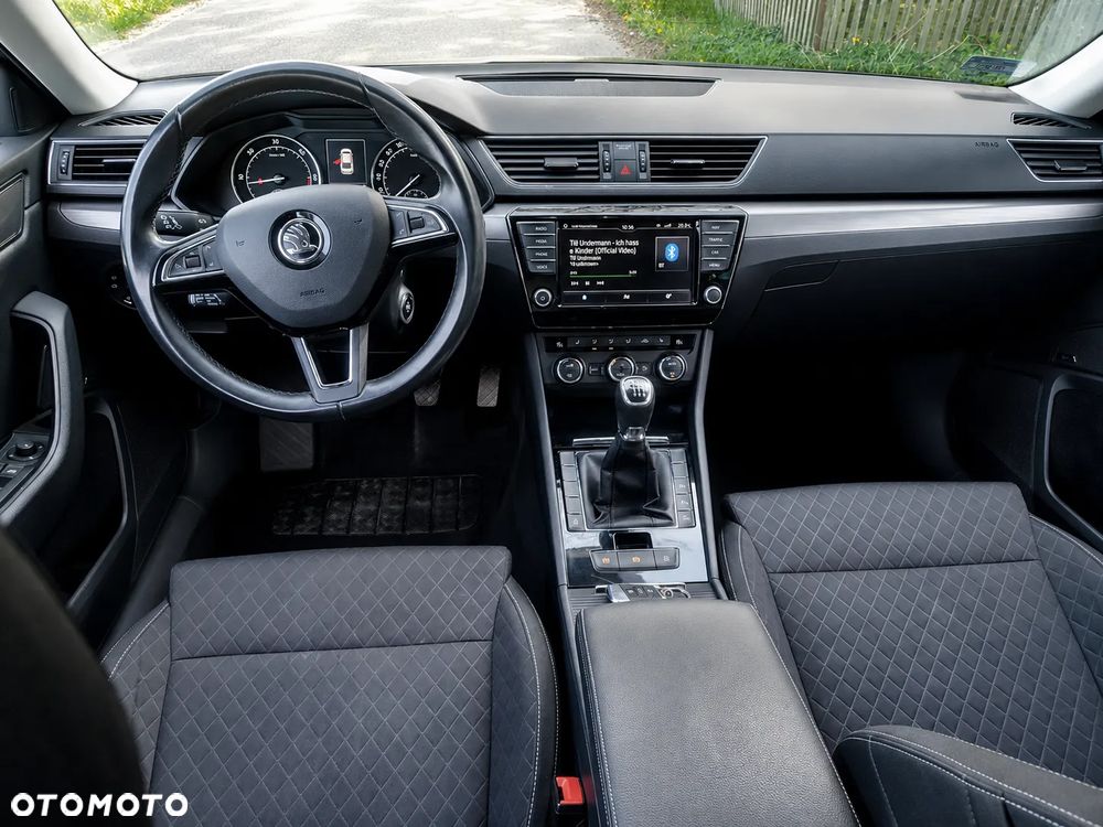 Skoda Superb 1.6 TDI Active Greenline - 5