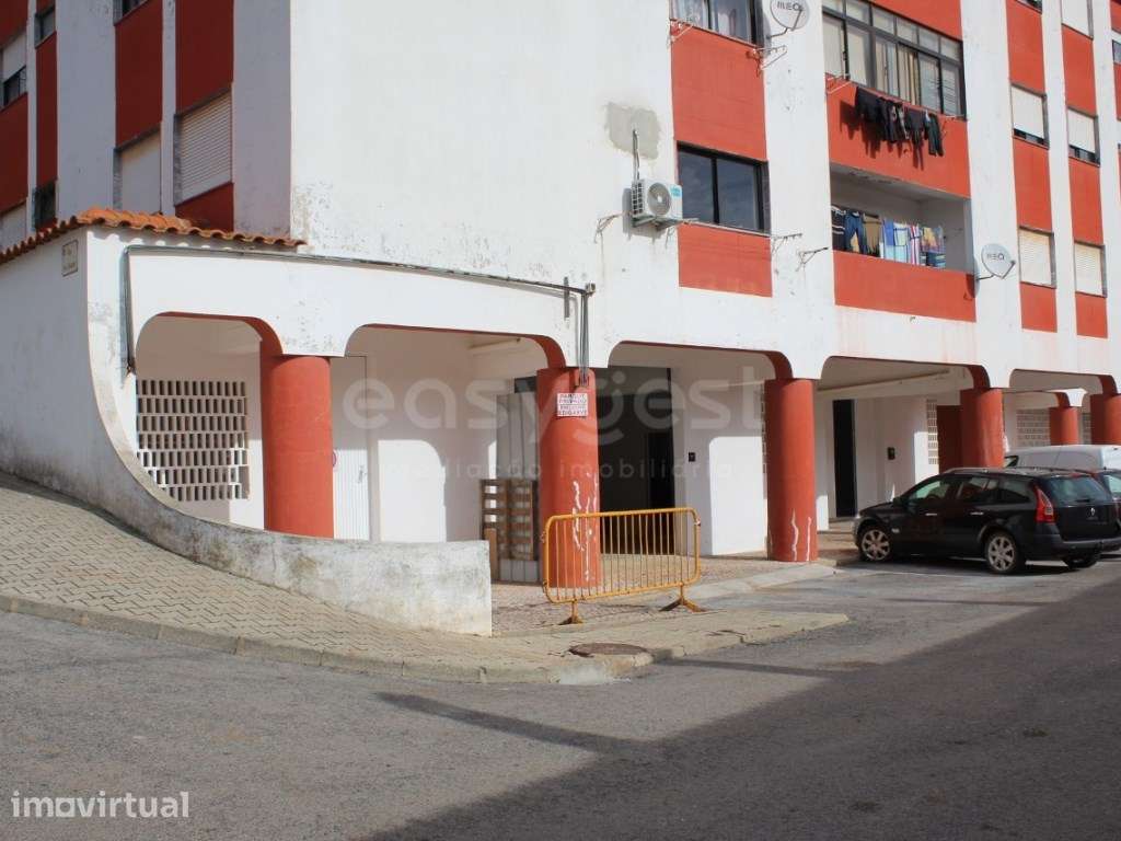 Imóvel Industrial com Forte Potencial de Exploração em Silves - Grande imagem: 2/28
