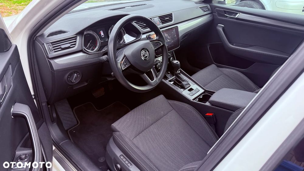 Skoda Superb 2.0 TDI Style DSG - 12