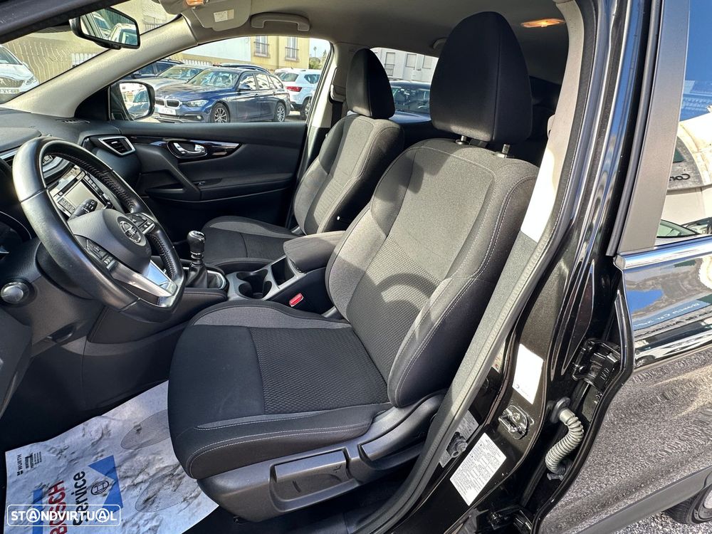 Nissan Qashqai 1.5 dCi N-Connecta Business - 14
