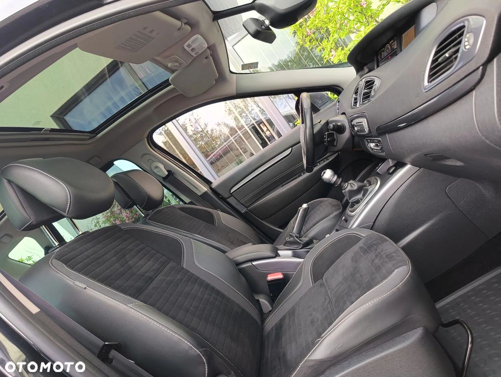 Renault Scenic dCi 130 FAP Start & Stop Bose Edition - 20