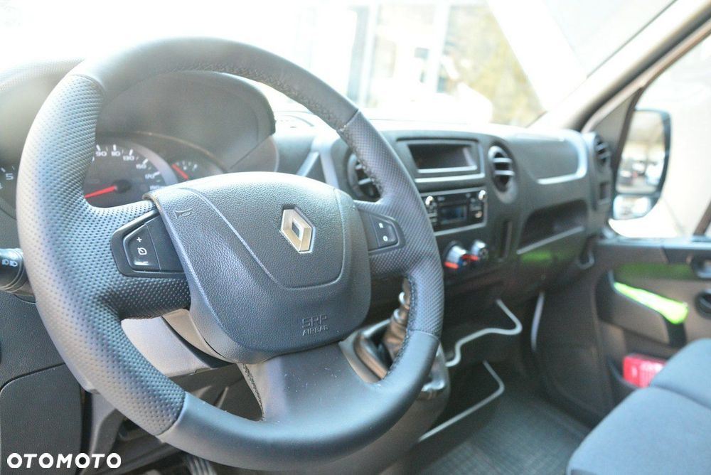 Renault Master - 10