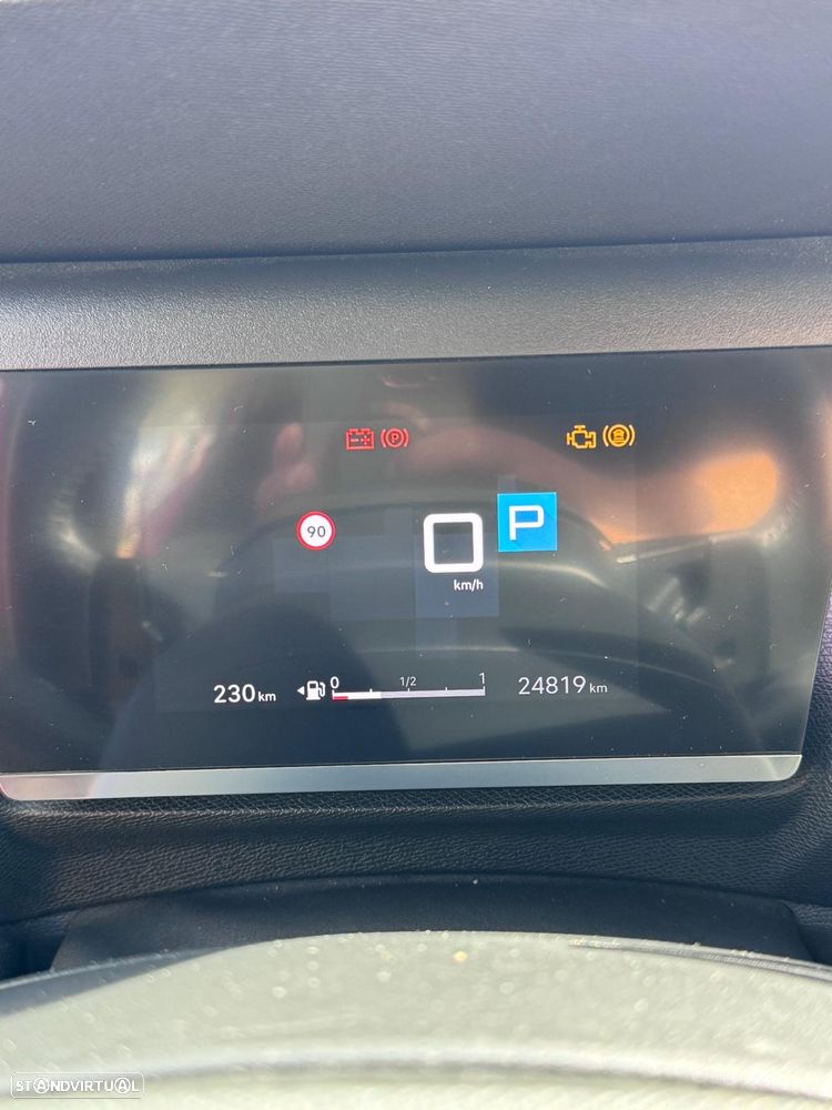 Citroën C4 X 1.2 PureTech Feel Pack EAT8 — fotografia 13