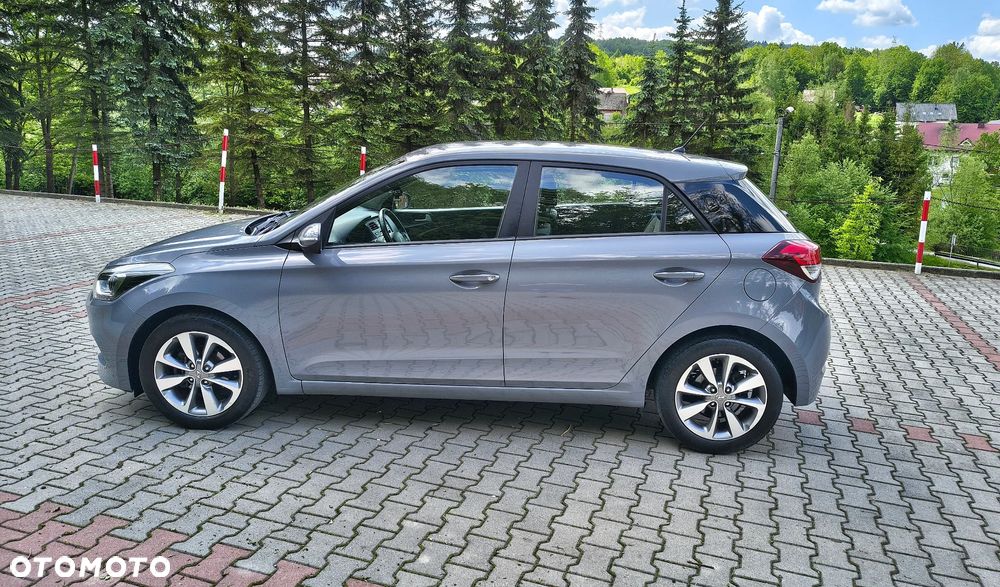 Hyundai i20 - 2