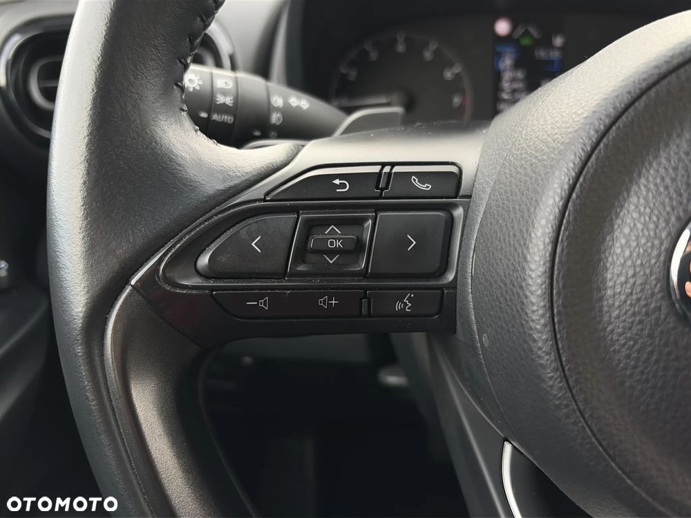 Toyota Yaris 1.5 Comfort CVT - 17