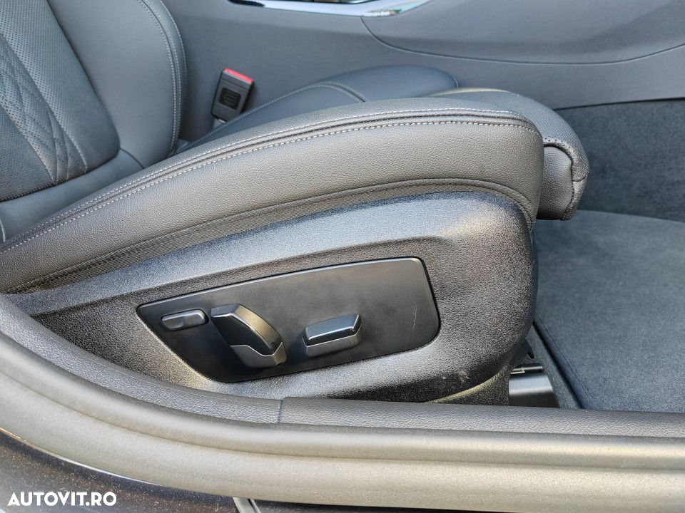 BMW Seria 5 540d xDrive AT MHEV - 18