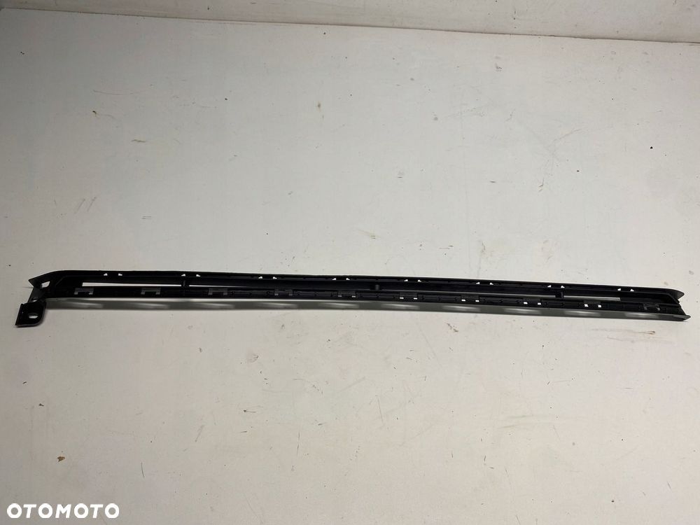 HYUNDAI I20 III KRATKA ŚRODKOWA ZDERZAKA PRZEDNIEGO 21-24 86569-C0000 - 1