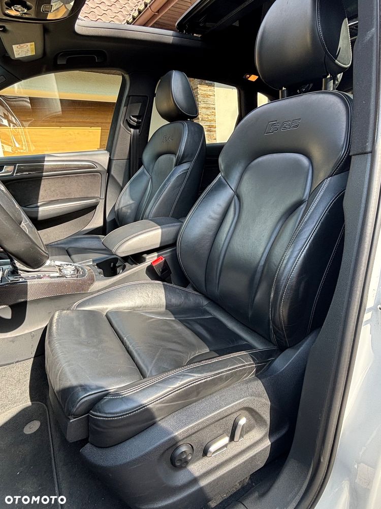 Audi SQ5 - 11