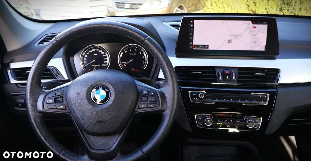 BMW X1 - 11