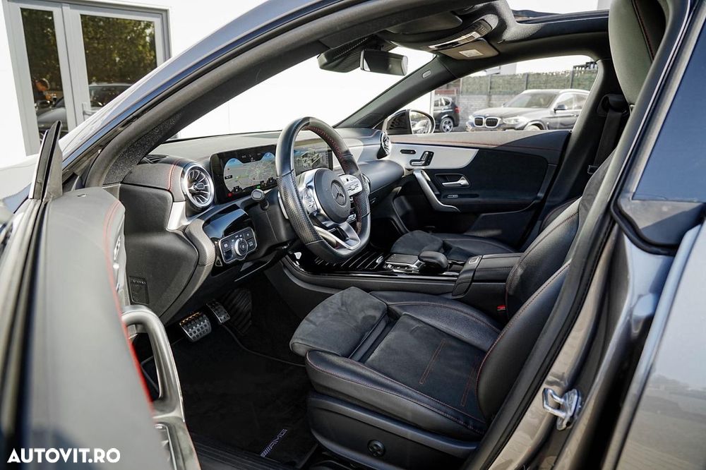 Mercedes-Benz CLA 250 e 8G-DCT AMG Line - 11