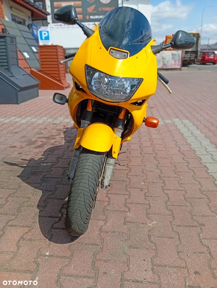 Honda VTR - 13