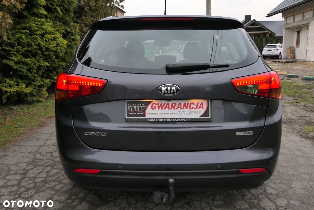 Kia Ceed 1.6 GDI Business Line - 14