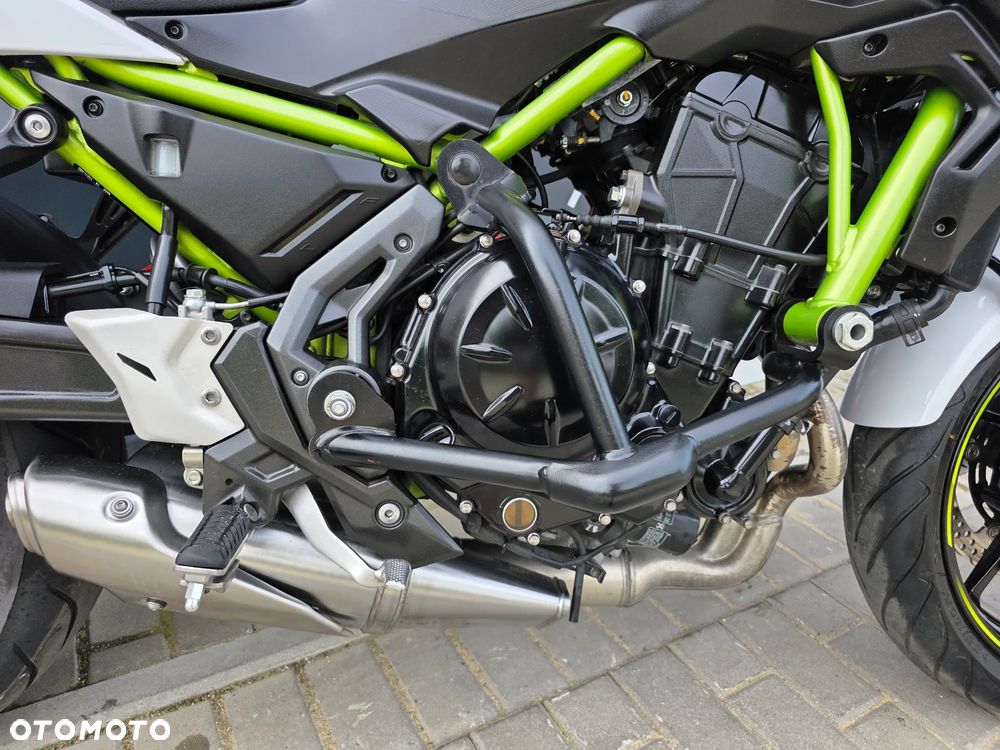 Kawasaki Z 650 - 23