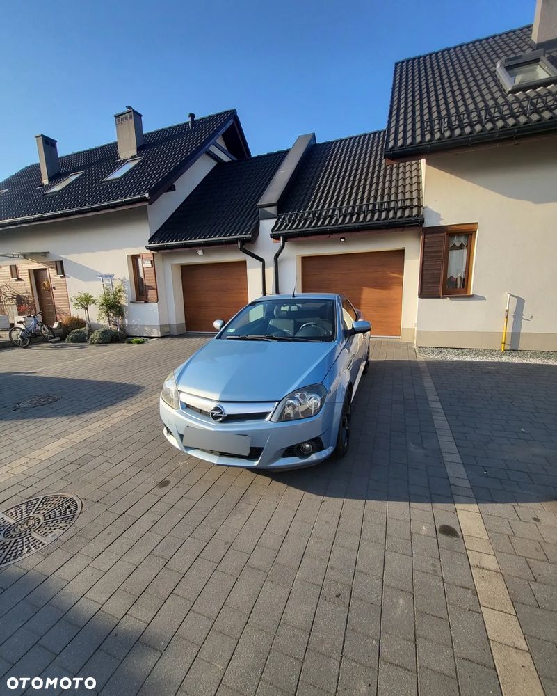 Opel Tigra Twin Top 1.4 Edition - 1
