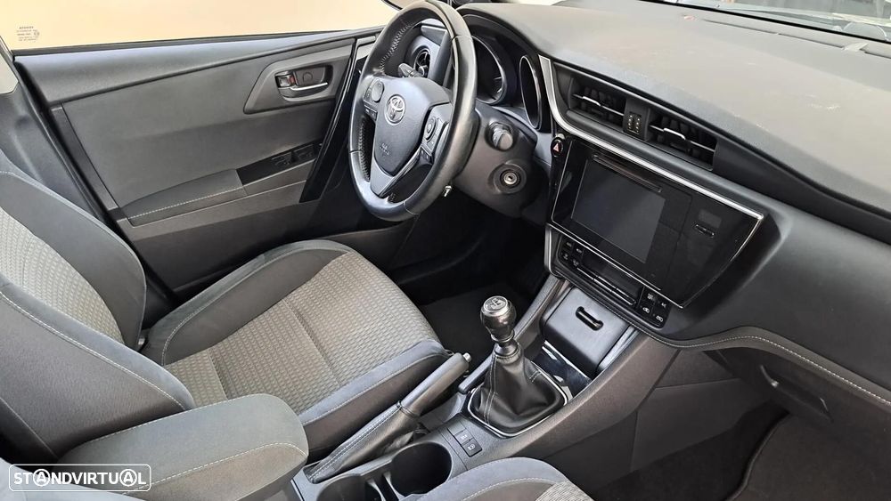 Toyota Auris 1.2T Exclusive - 14