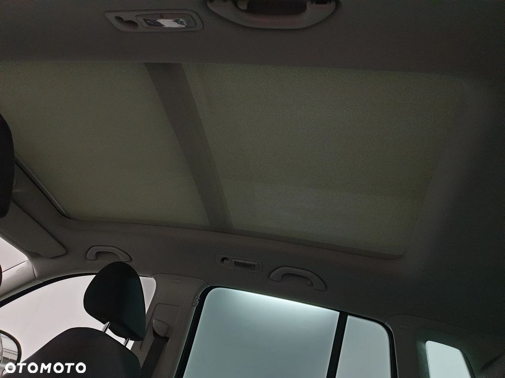 Volkswagen Tiguan 2.0 TDI Sport&Style - 25