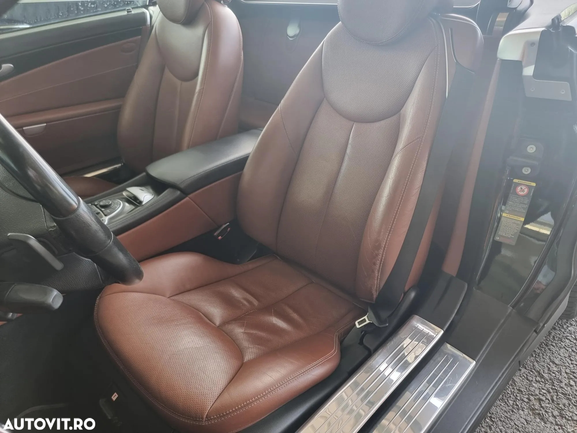 Mercedes-Benz SL 350 Aut - 13