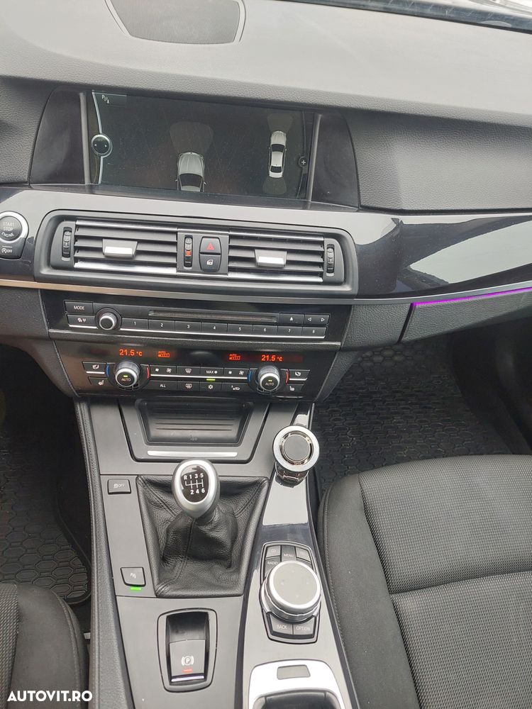BMW Seria 5 520d BluePerformance - 11