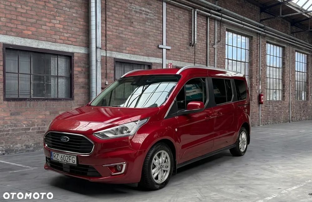 Ford Tourneo Connect Grand - 2