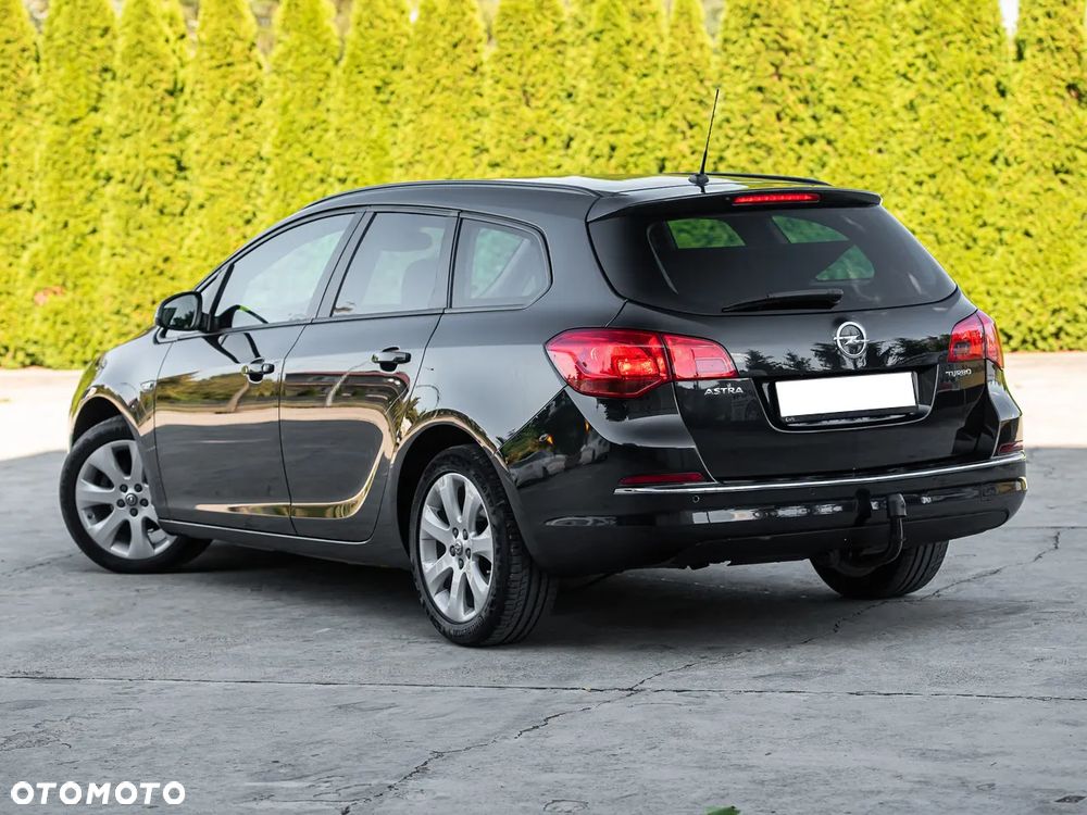 Opel Astra 1.4 Turbo Style - 9