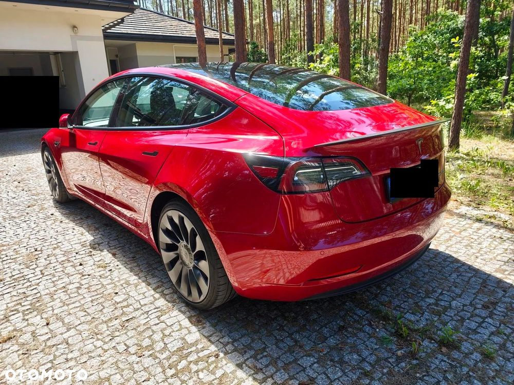 Tesla Model 3 - 18