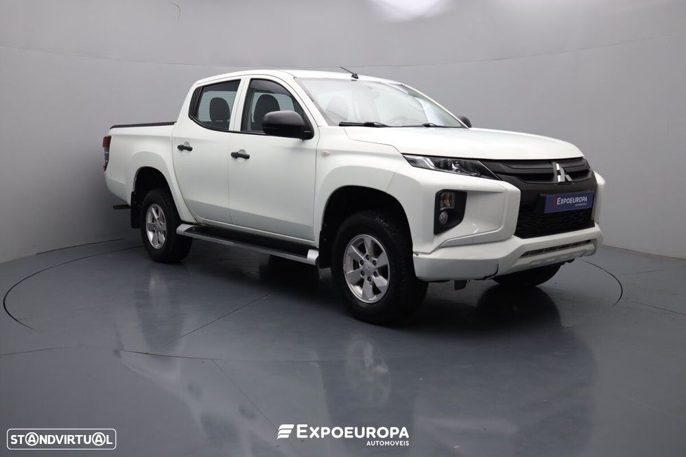 Mitsubishi L200 SpaceCab 3 Lug Iva Ded. - 3