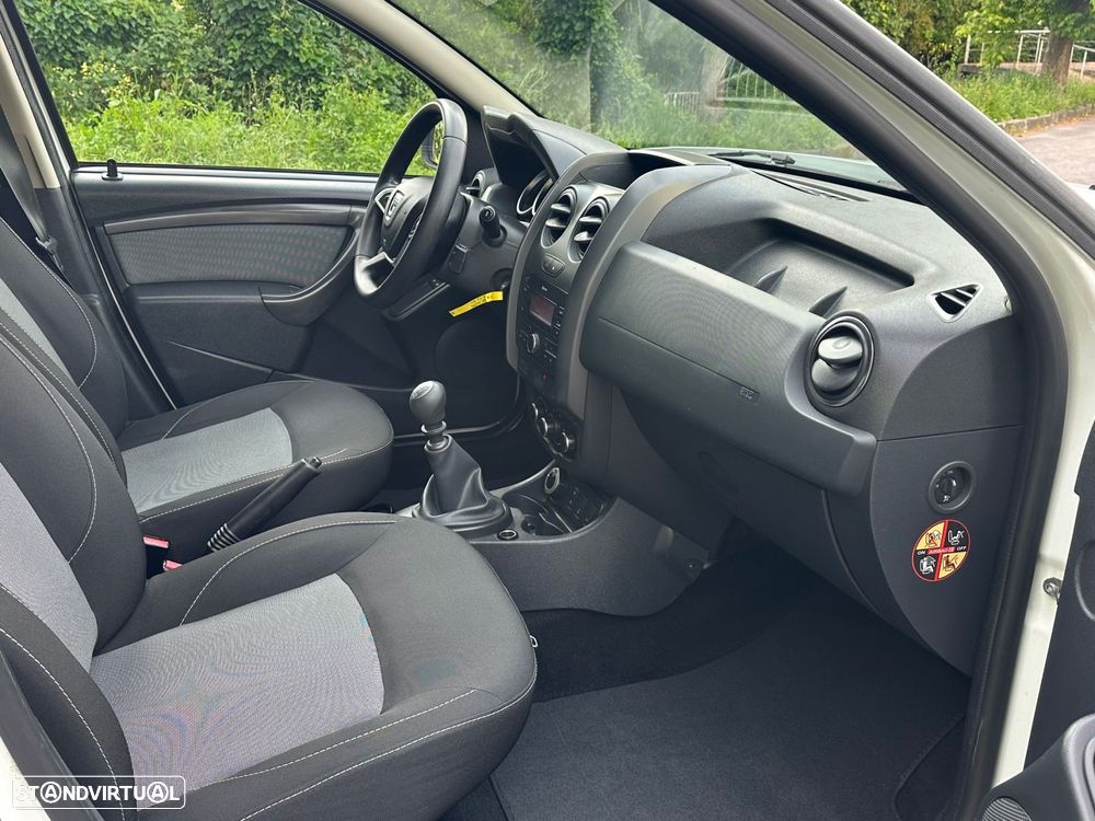 Dacia Duster 1.5 dCi Comfort 4WD - 21