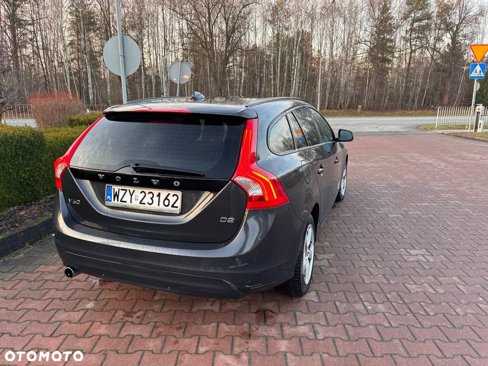 Volvo V60 D2 Kinetic - 6