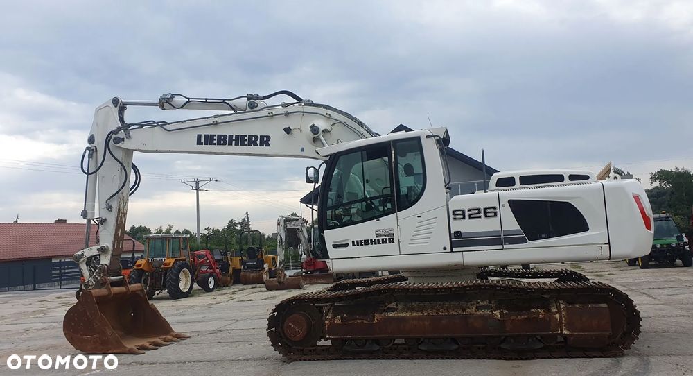 Liebherr R926 - 5
