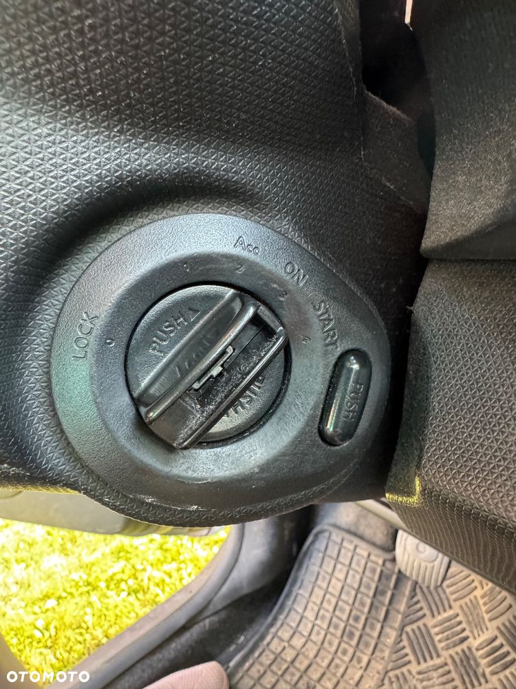 Nissan Micra 1.5 dCi Tekna - 13